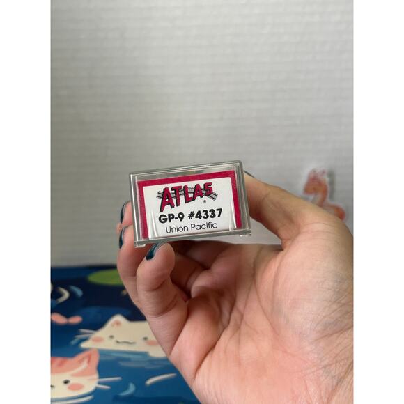 ATLAS N SCALE LOCOMOTIVE #298 GP-9 #4337 UNION PACIFIC - Picture 11 of 11